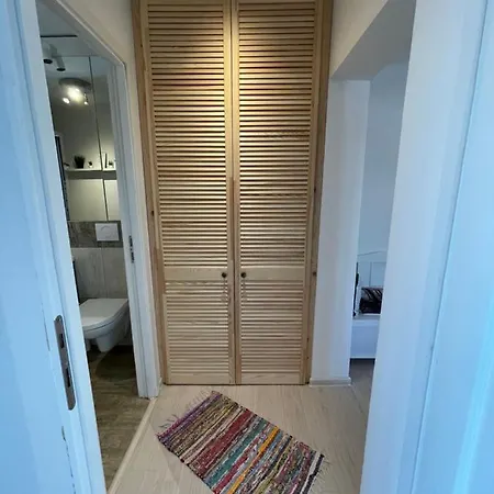 Апартаменти Scandinavian House *