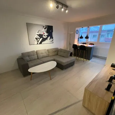 Scandinavian House Брашов